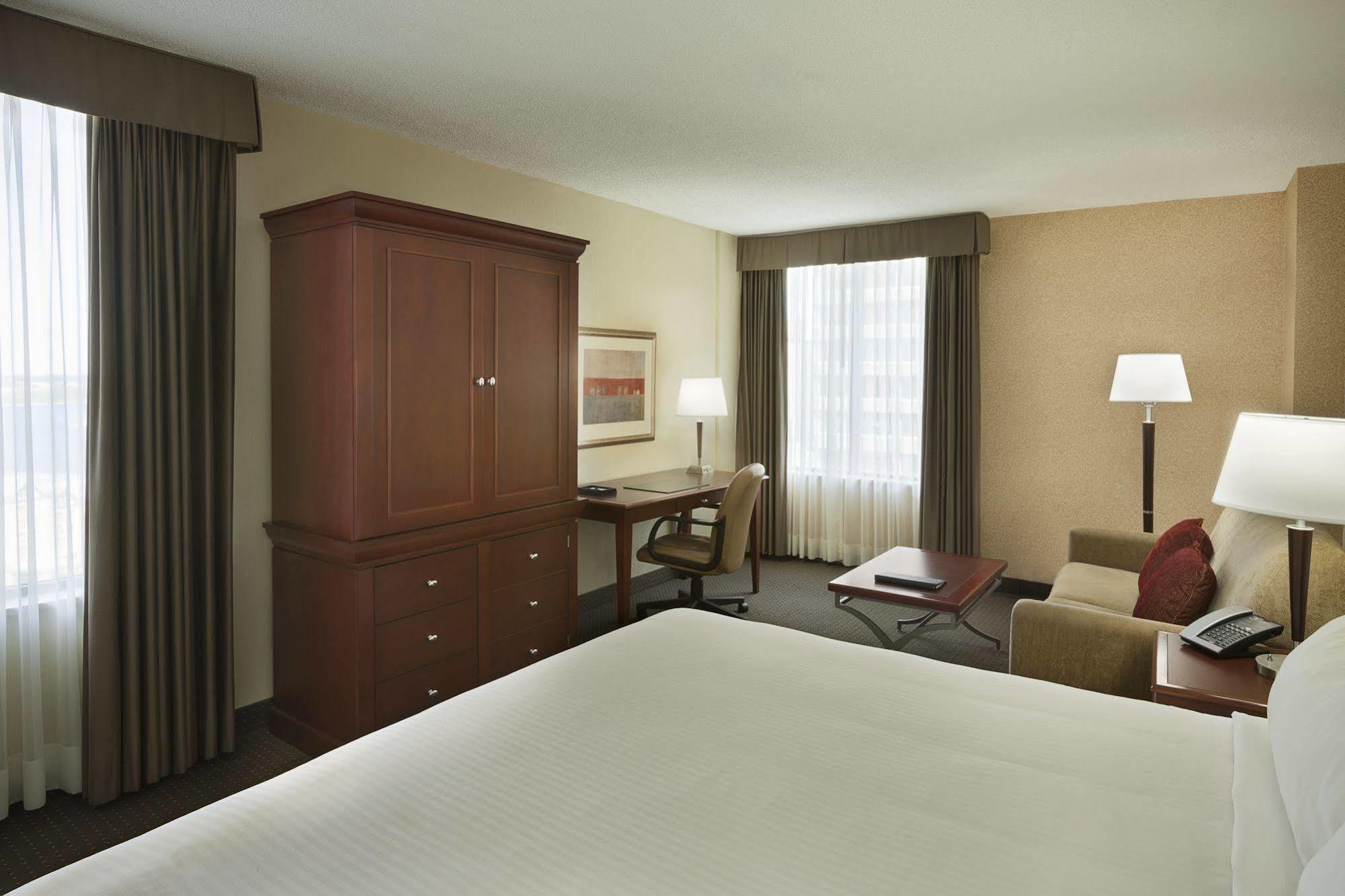 Hotel Halifax Halifax