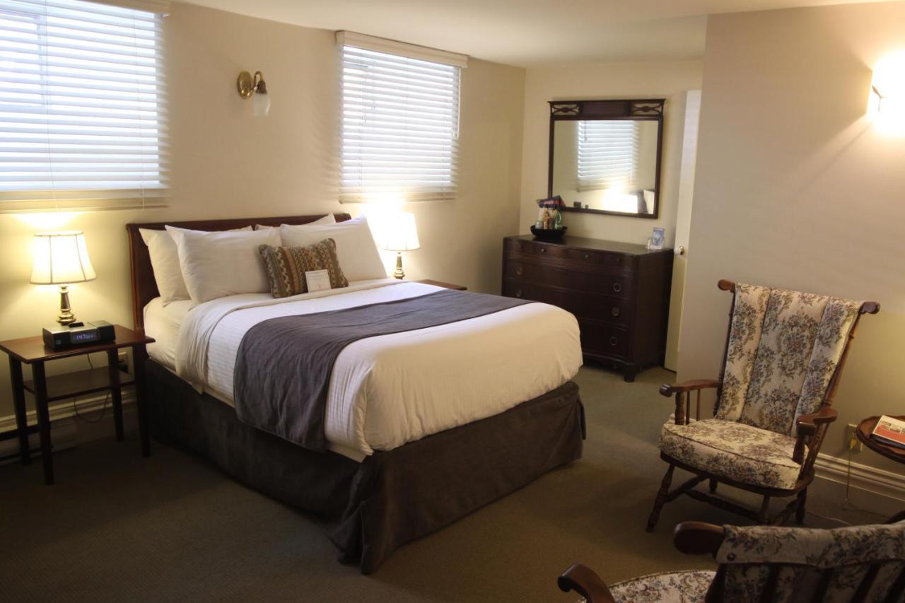 Inn The Halliburton 4*