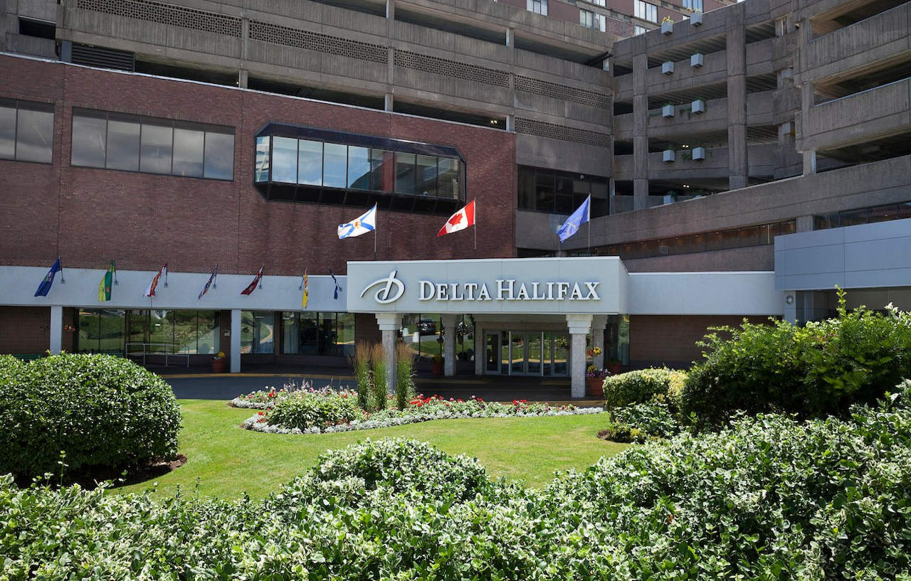 Hotel Hotel Halifax 4*