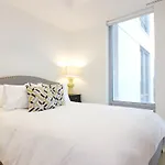 Moore Suites - The Alexander
