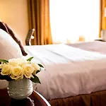 The Lord Nelson Hotel & Suites