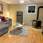 Grace Oasis With 2 Connected Bedrooms With A Pull-Out Couch