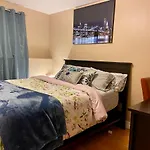 Grace Oasis With 2 Connected Bedrooms With A Pull-Out Couch