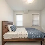 Cowie Hill Apartment