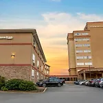 Best Western Plus Chocolate Lake Hotel - Halifax