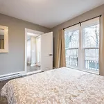 Cozy Chic Oasis 3 Bedroom