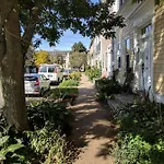 Downtown One Bedroom/Historic Bauer Terrace