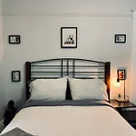233 Relaxing Retreat #1