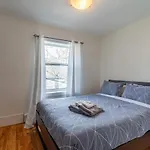 101 Beautiful & Spacious Apt