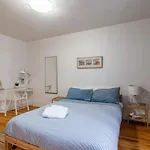 103 Large & Sunny Beautiful Home