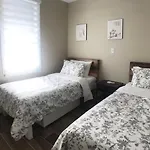 Modern, Cheerful 2Bd 1Br Apt+Free Parking