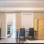 Triple K Cozy Private Suite In Portland Estate