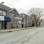 Spacious Downtown Loft #1 With Ac