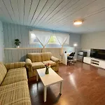 Spacious And Cozy Apartment Suite