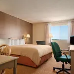 Country Inn & Suites Dartmouth