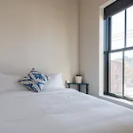 Brewery Park 303 - Boutique French Suite In North End