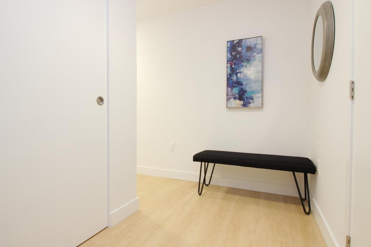 Moore Suites - The Alexander Apartment *