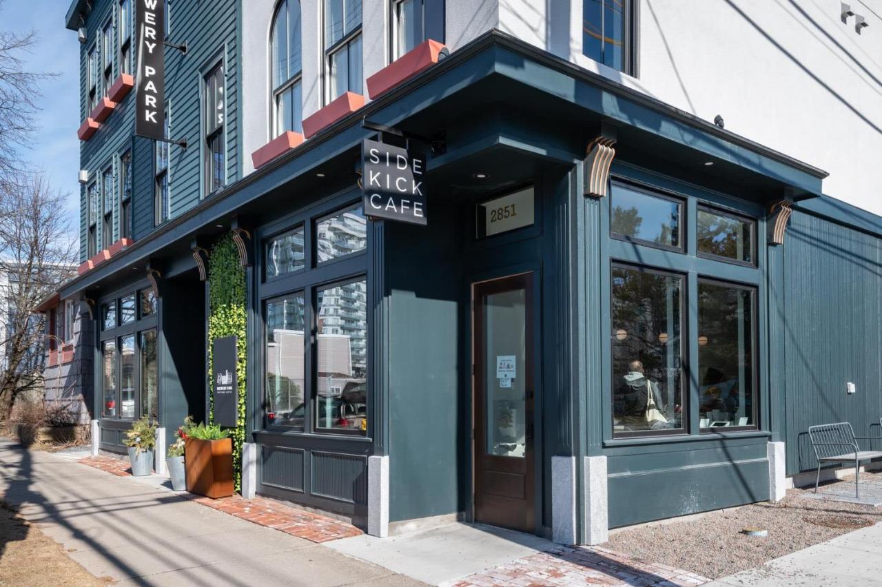 Apartment Brewery Park 303 - Boutique French In North End