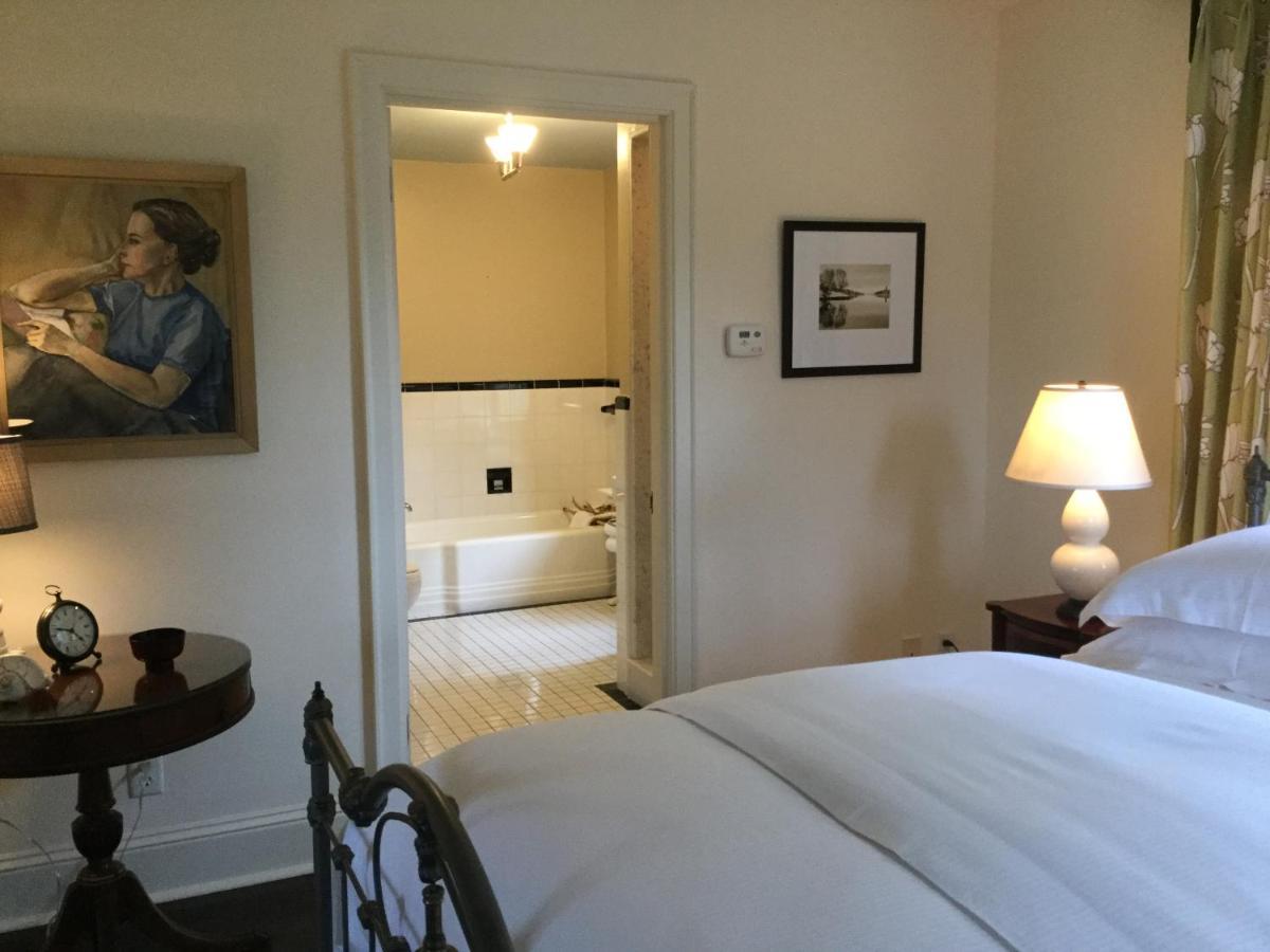 The Pebble 5* Halifax