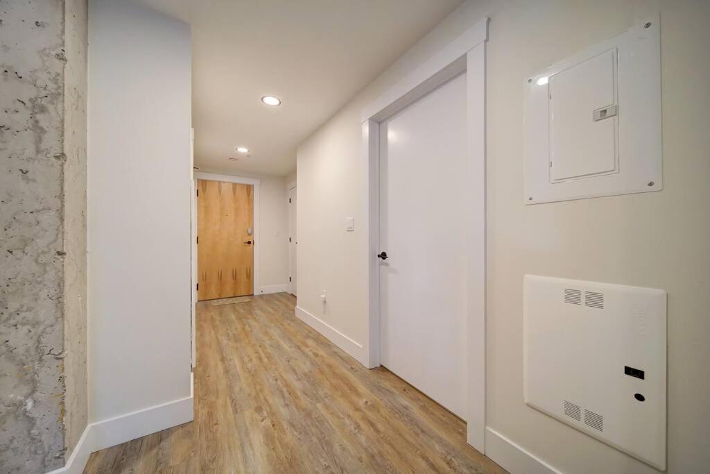 New Ocean Bay New Luxury Sleeps 5 Parking, Coffee, Ac Holiday home *