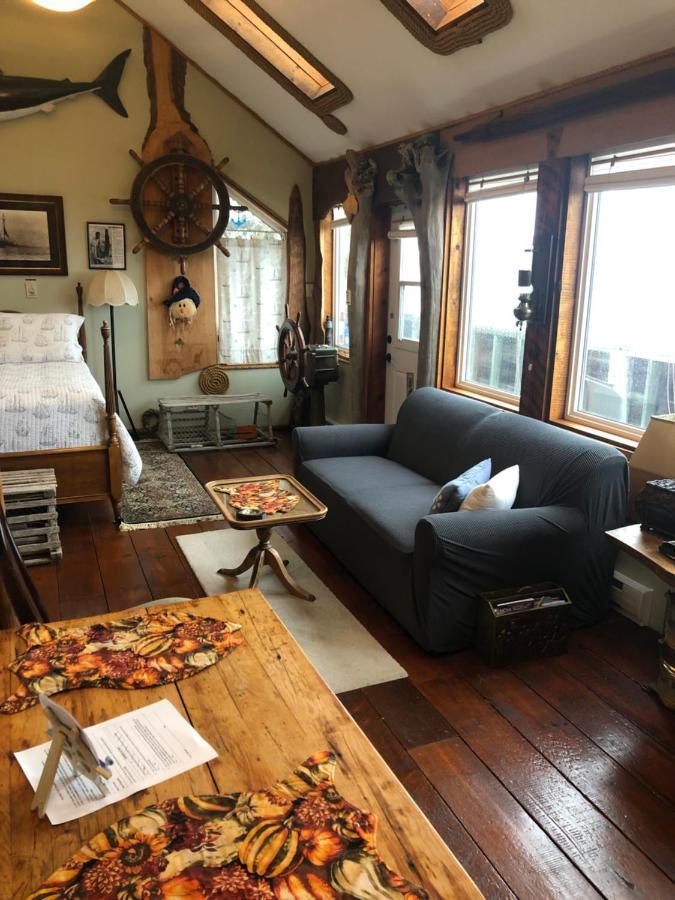 Seawatch Bed & Breakfast 4*
