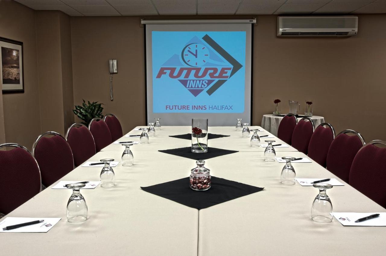 Future & Conference Centre Hotel 3*