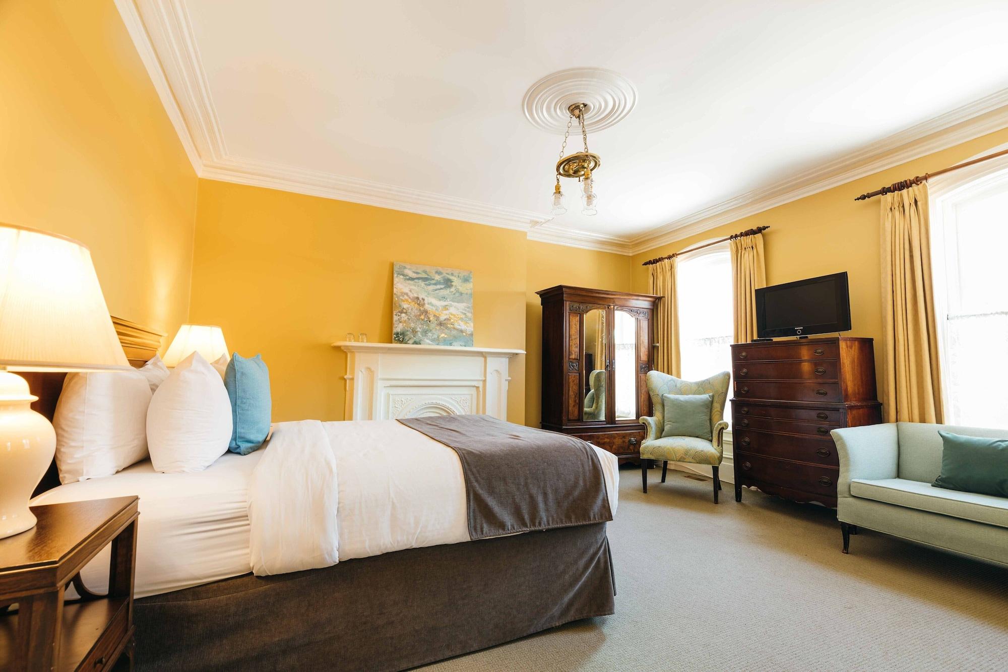 The Halliburton 4* Halifax