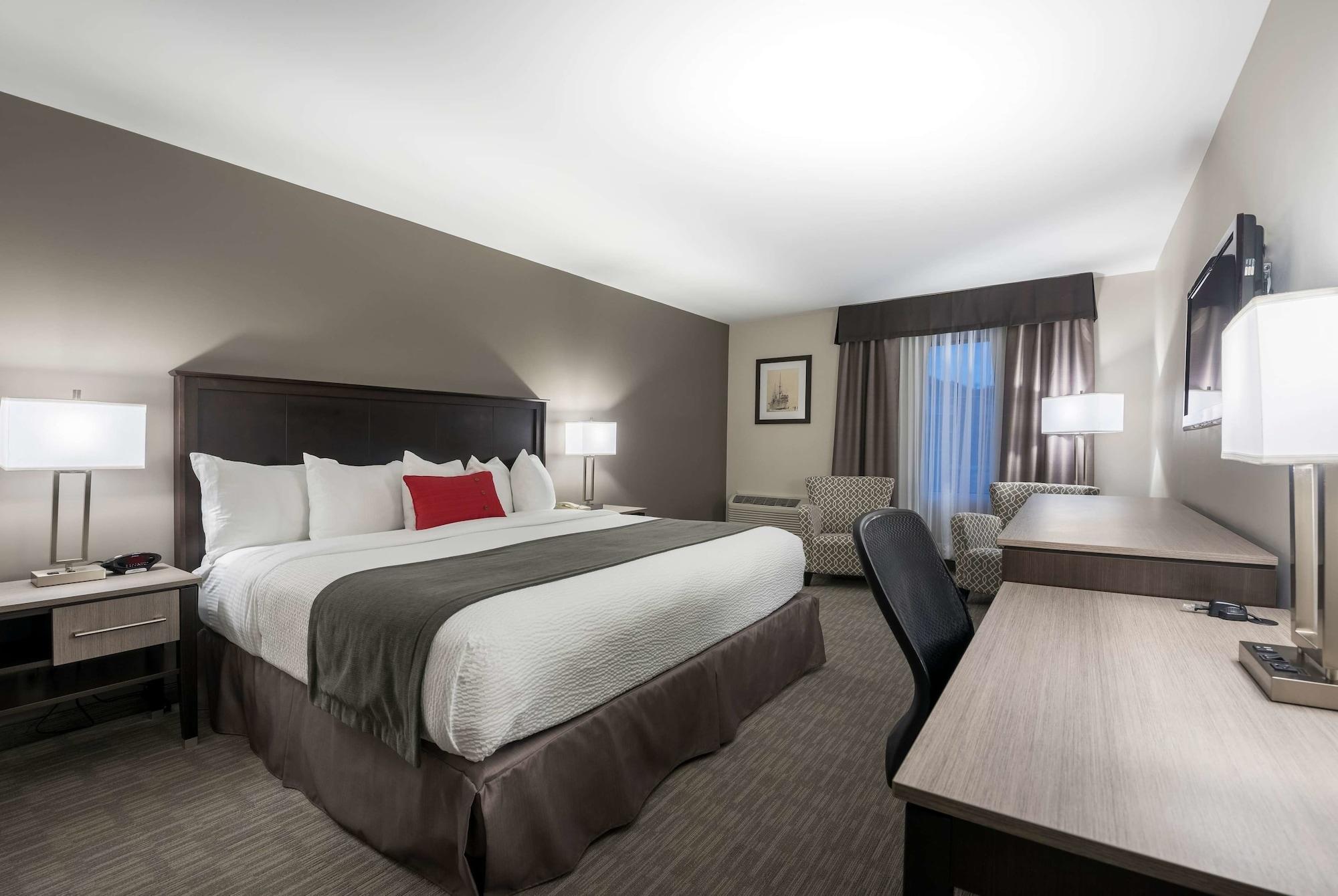 Chateau Bedford Trademark Collection By Wyndham 4* Halifax