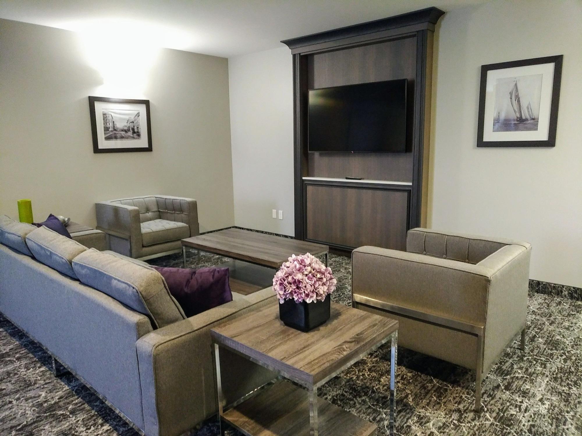 Chateau Bedford Trademark Collection By Wyndham Hotel 4*