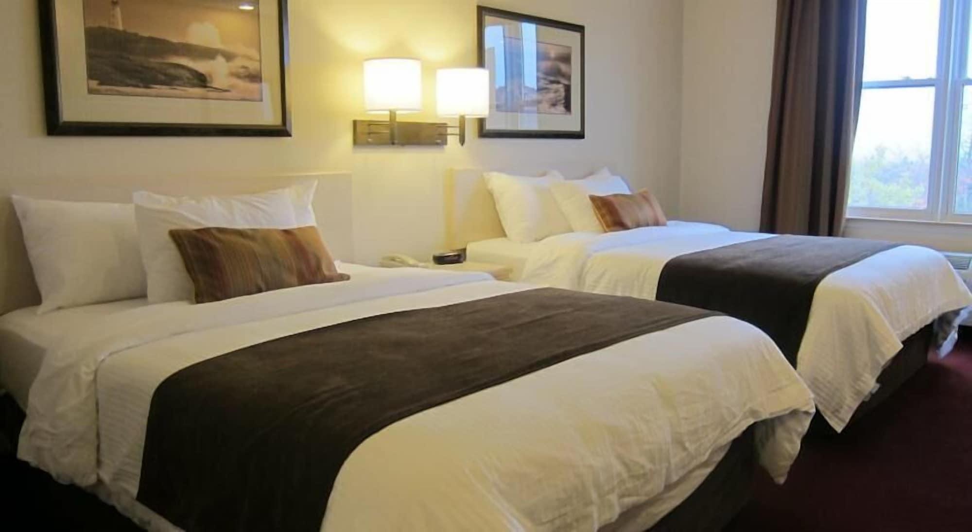Hotel Future & Conference Centre 3*