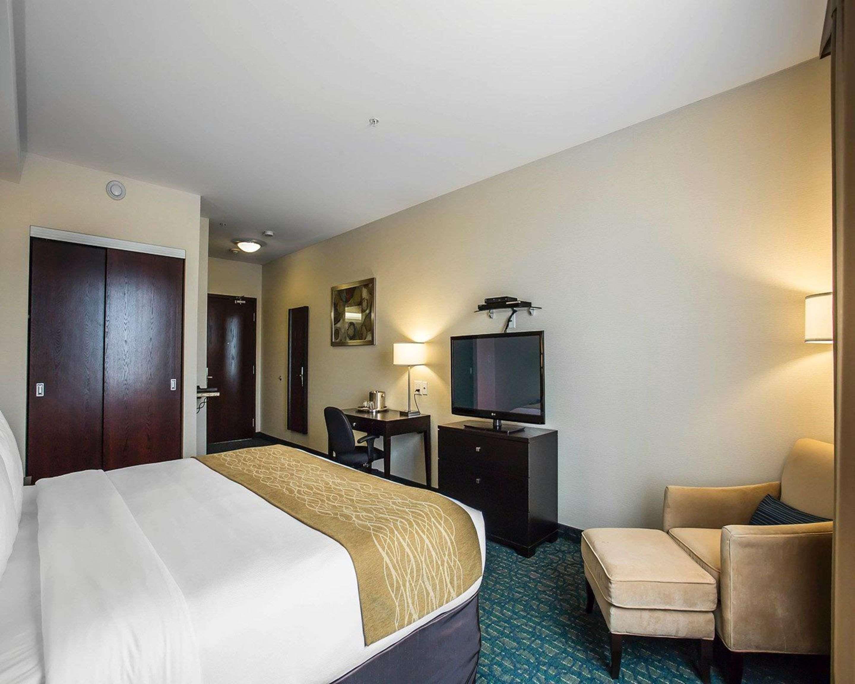 Hotel Comfort Bayer's Halifax