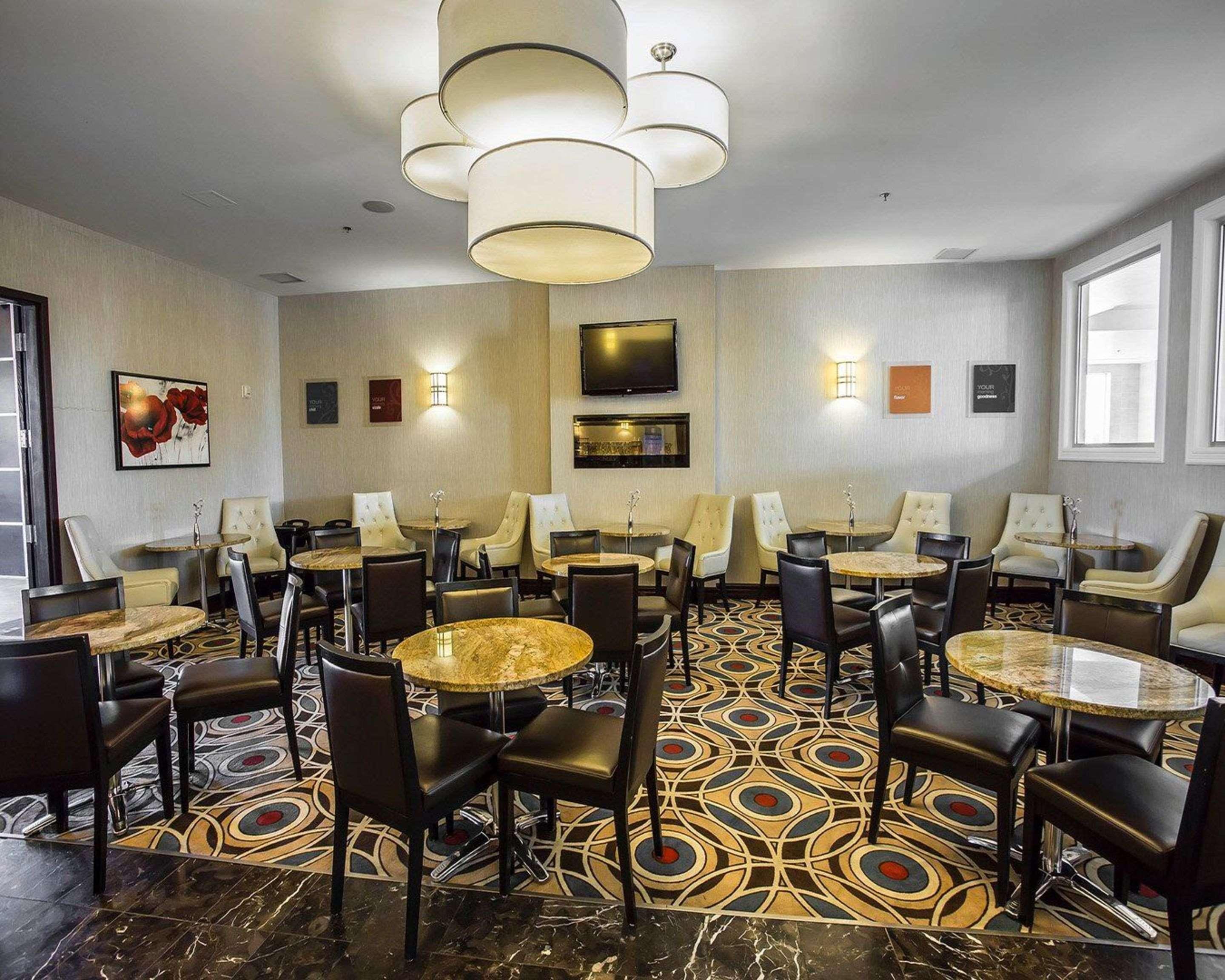 Comfort Bayer's 4* Halifax
