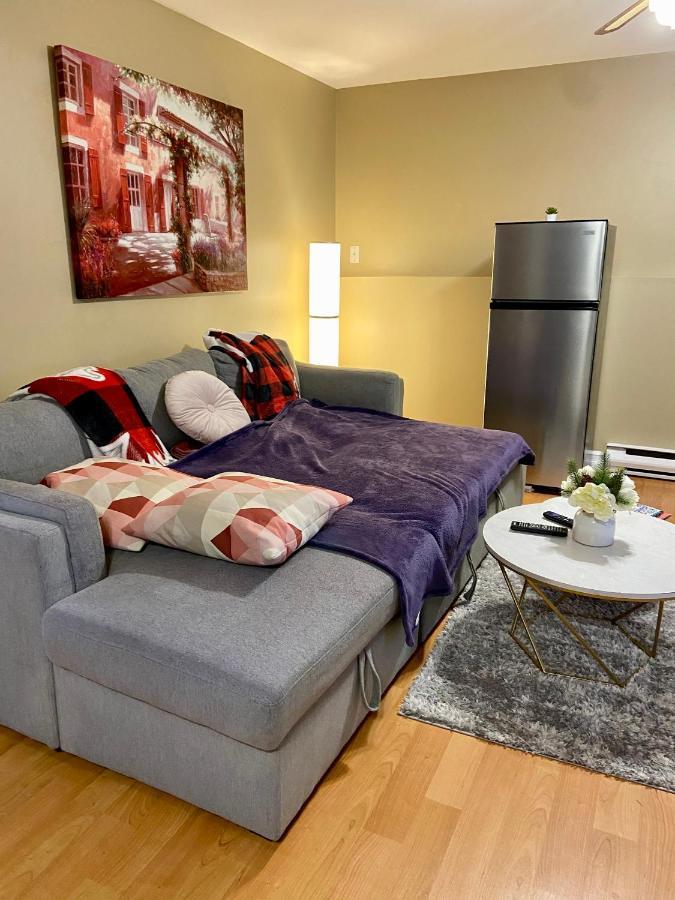 Grace Oasis With 2 Connected Bedrooms With A Pull-out Couch Halifax