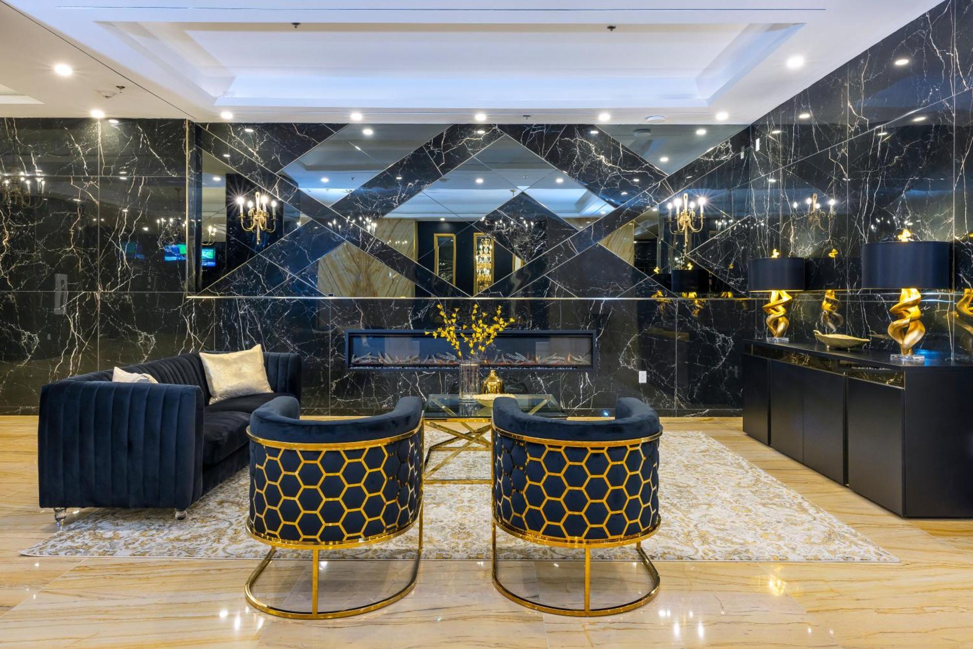 Tower & Conference Centre, Ascend Collection Hotel
