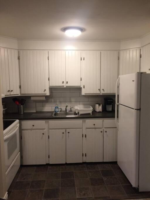 Apartment Bauer Terrace - Cozy 1 Bedroom Beside The Citadel