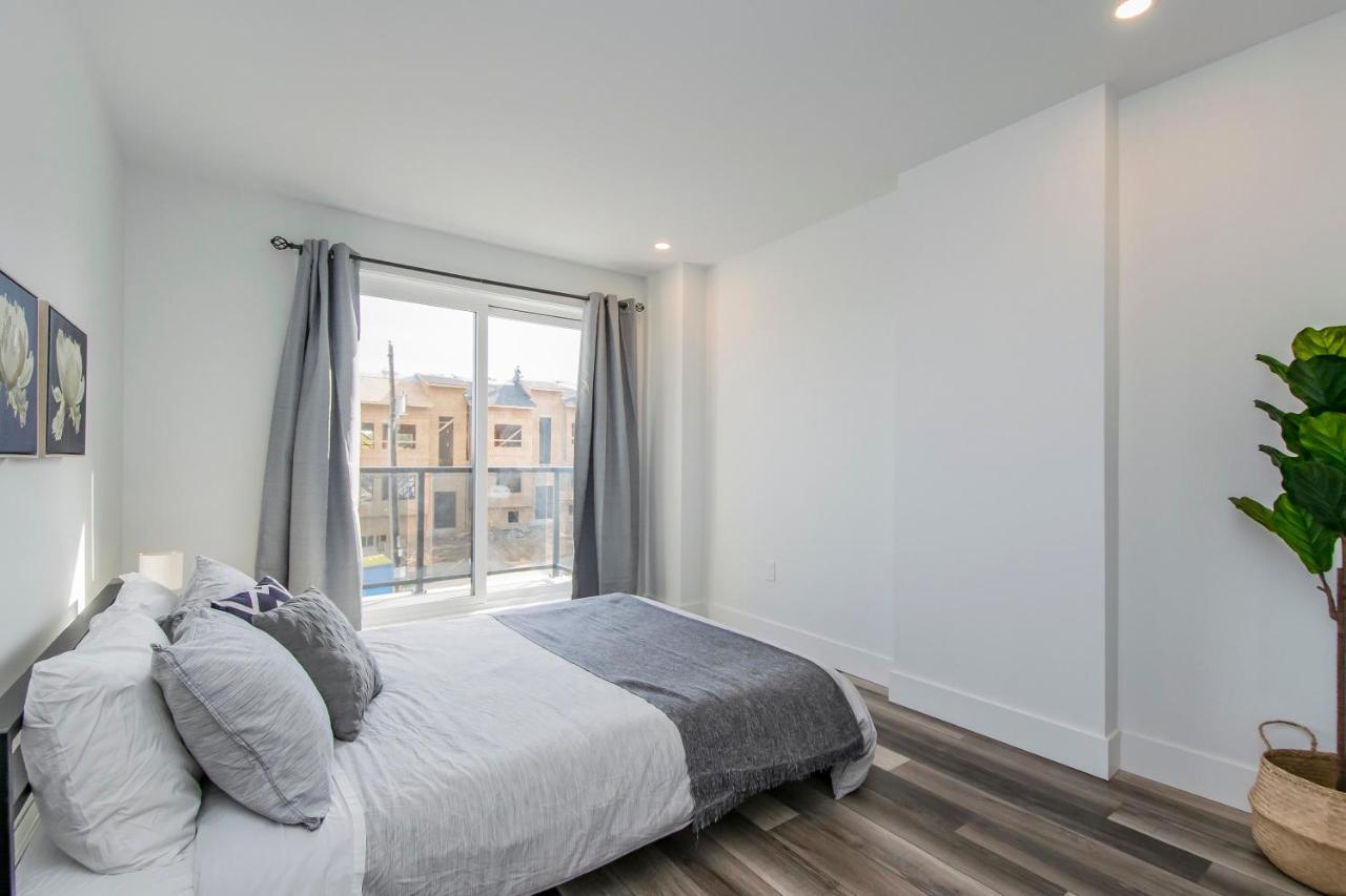 Luxurious 3 Bedroom Brand New Town House Halifax