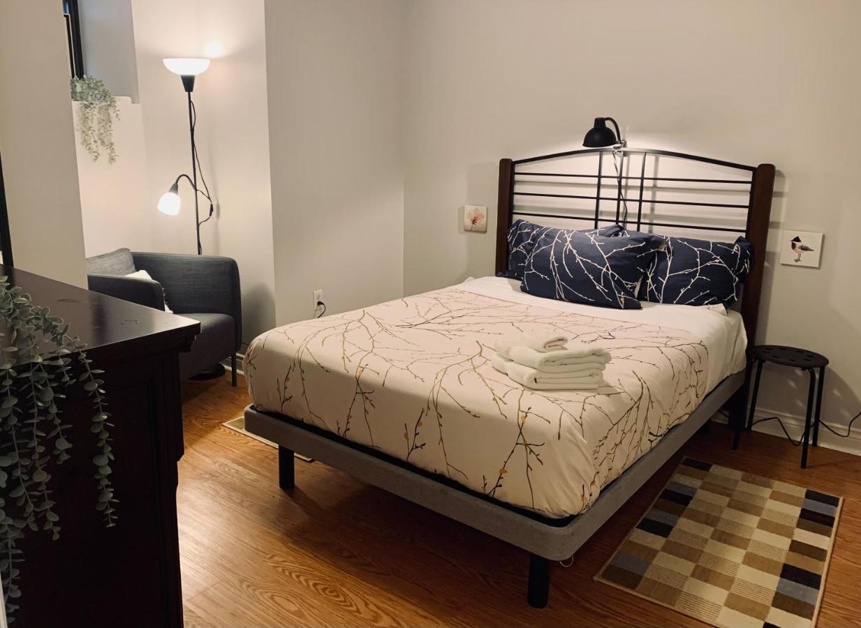 Xxx Old 238 Lovely 1-bedroom Unit In *