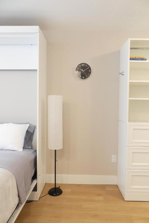 202 Convenient Studio Parking Apartment Halifax