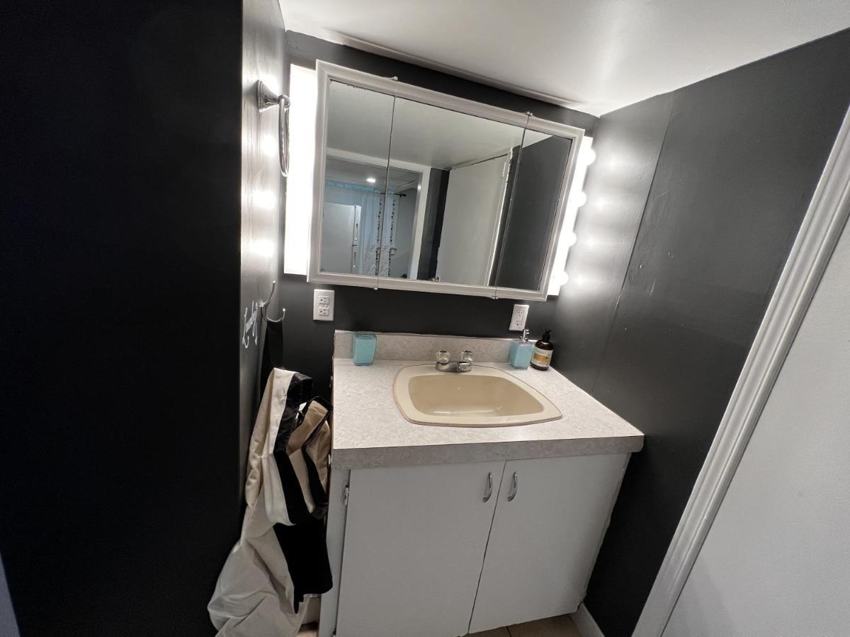 239 Artists Hideaway - 1 Bdrm Close To Downtown Apartment *