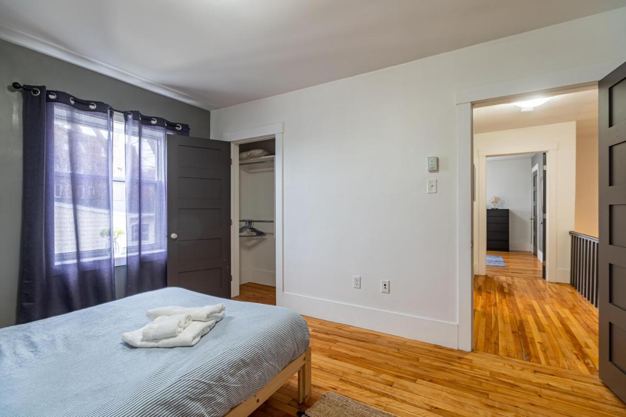 Apartment 103 Large & Sunny Beautiful