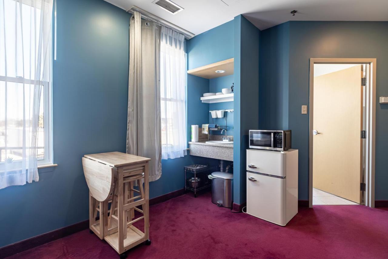 300 Restful Apt #401 With Ac