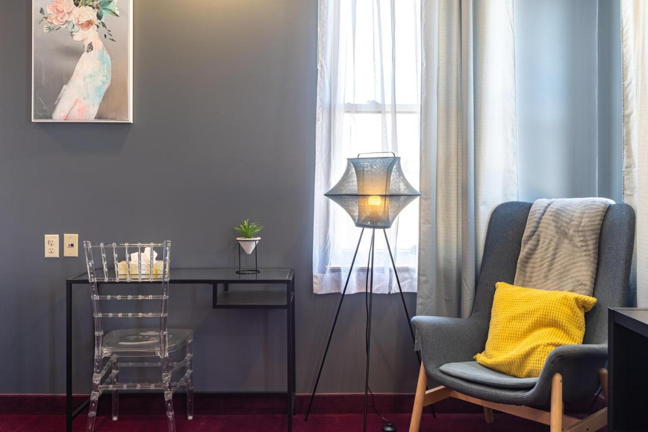 300 Inviting Studio #402 With Ac Hotel Halifax