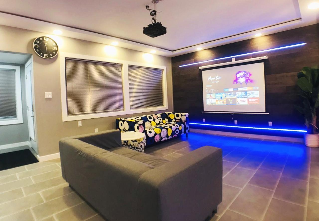 Apartment Modern, Cheerful 2bd 1br Apt+free Parking Halifax
