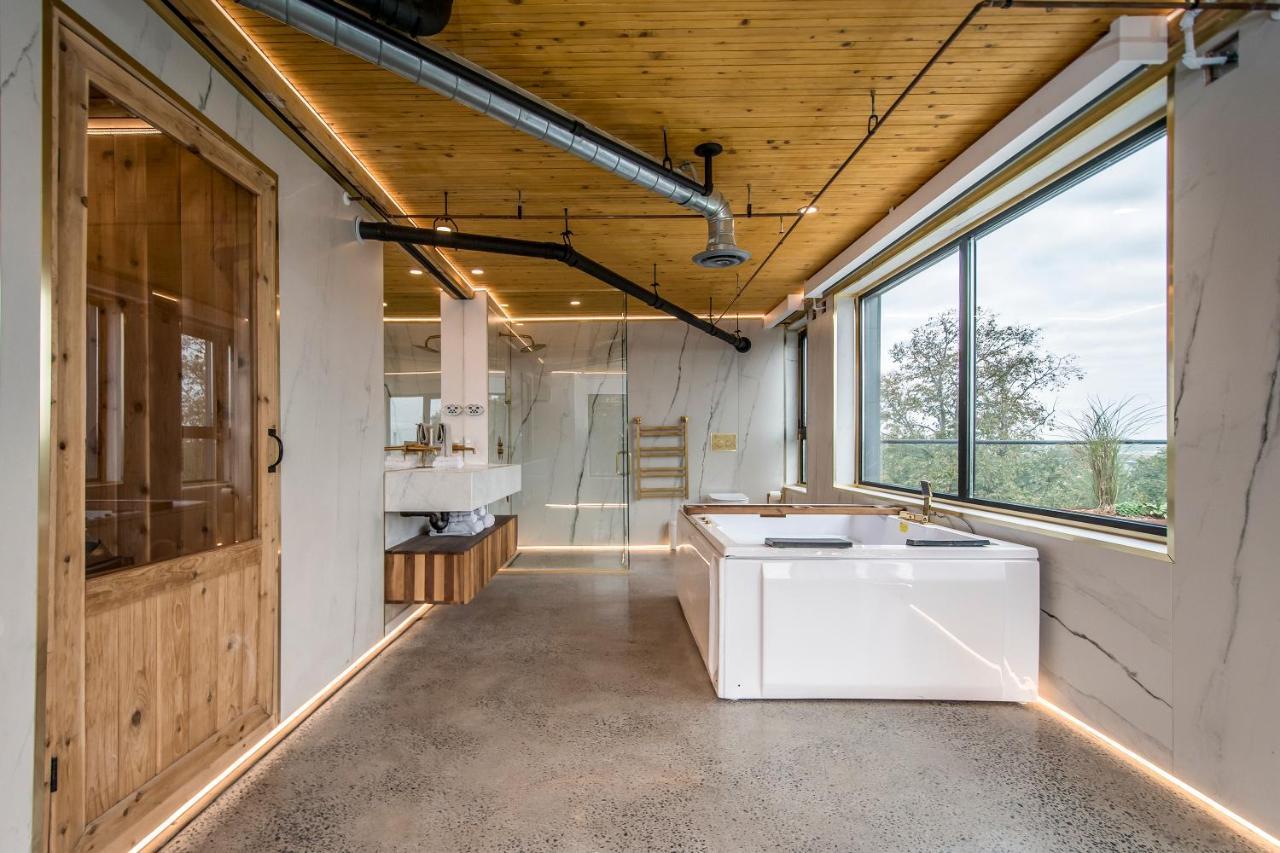 The Rooftop - Cozy *