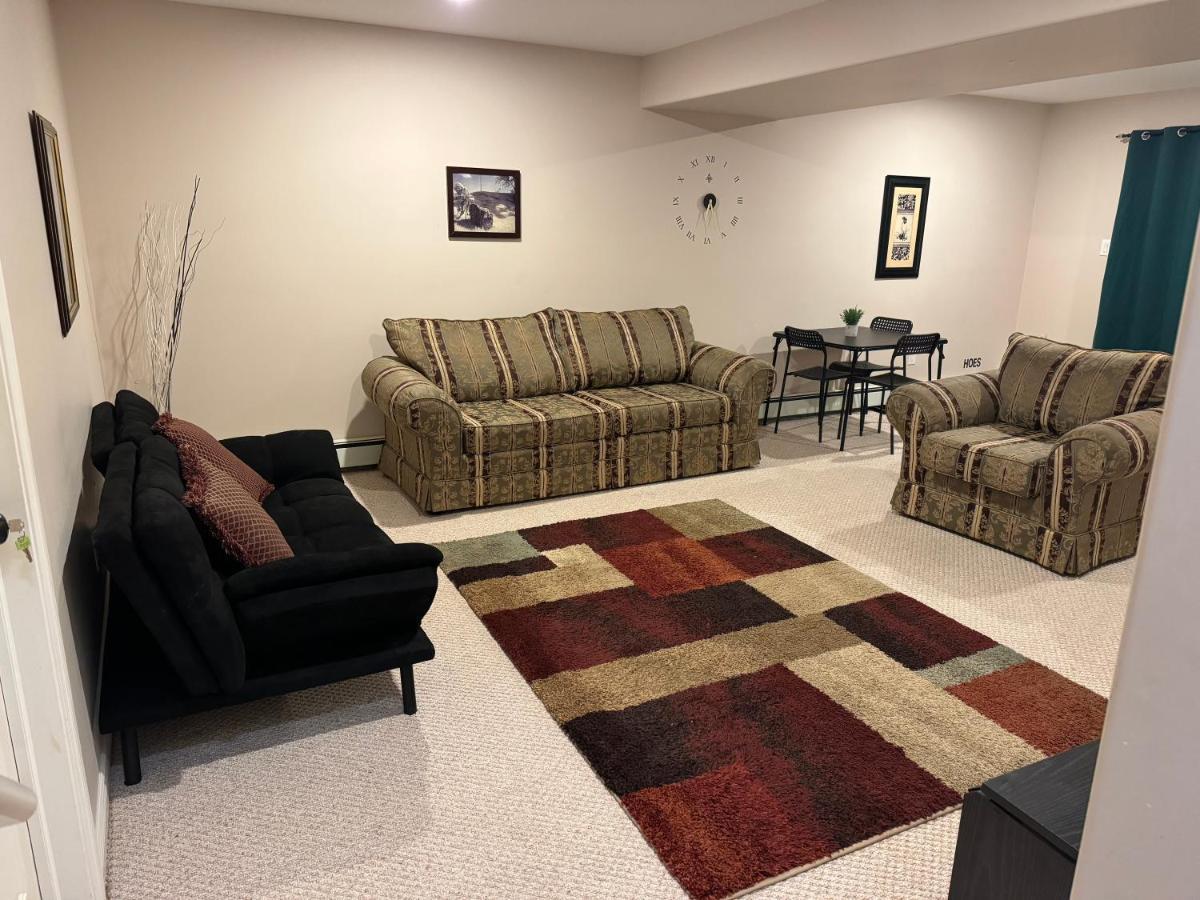 Apartment Cozy, Private Basement