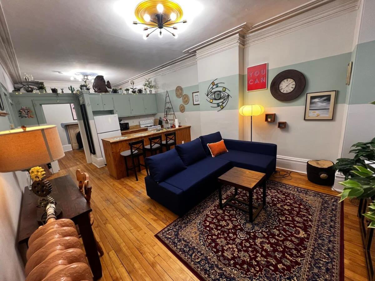 Apartment Timeless Comfort, Downtown Living, Apt#2 At The Inglis Heritage *