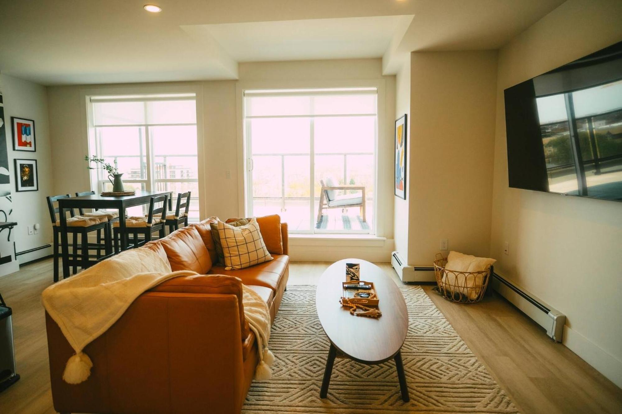 Chic Cozy Retreat - 2br - Stunning North End Views Halifax