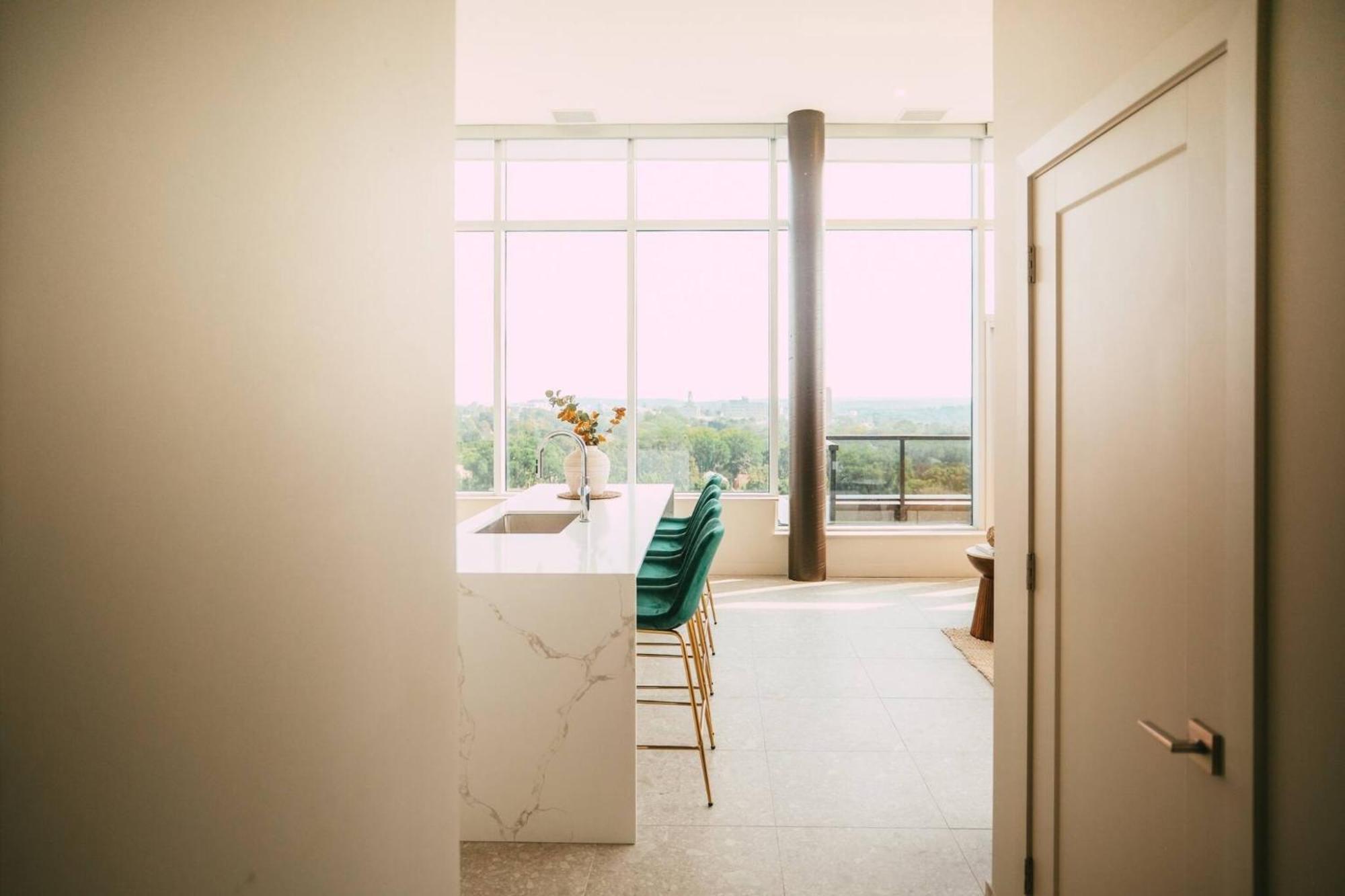 Apartment *new* Luxury 2br Penthouse Apt In Halifax! *