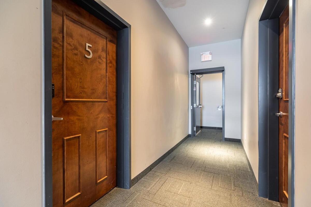 Apartment Homely Loft #5 With Ac, Downtown Halifax