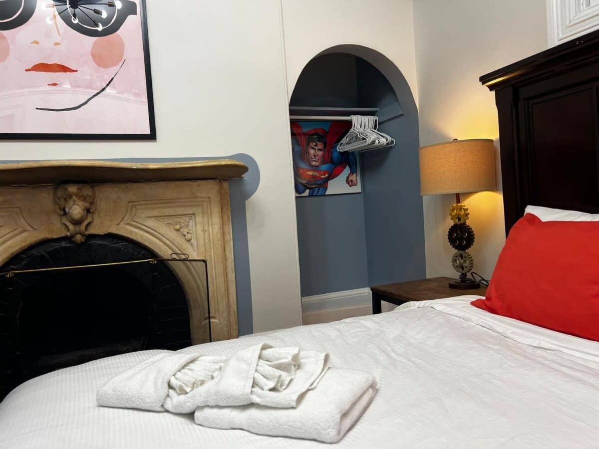 Timeless Comfort, Downtown Living, Apt#2 At The Inglis Heritage Apartment *